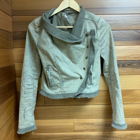 Free People Jackets & Blazers - Free People Collapsing Twill Raw Edge Crop Jacket